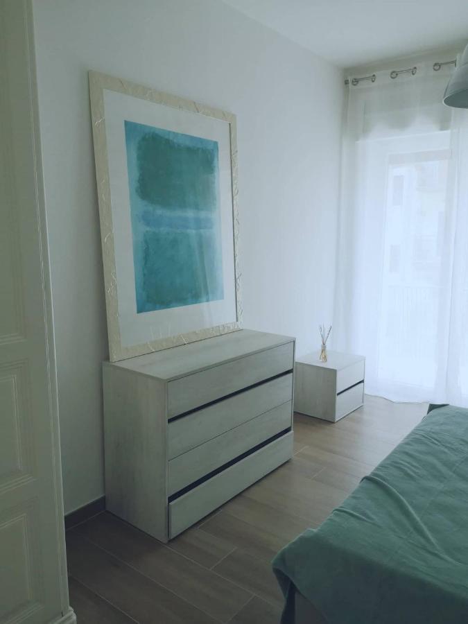 Adele'S House Bed & Breakfast Наполи Екстериор снимка